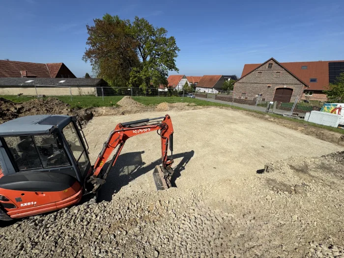 Schotterplanum & Bodenplatte – Zimmermann Bau in Minden-Lübbecke